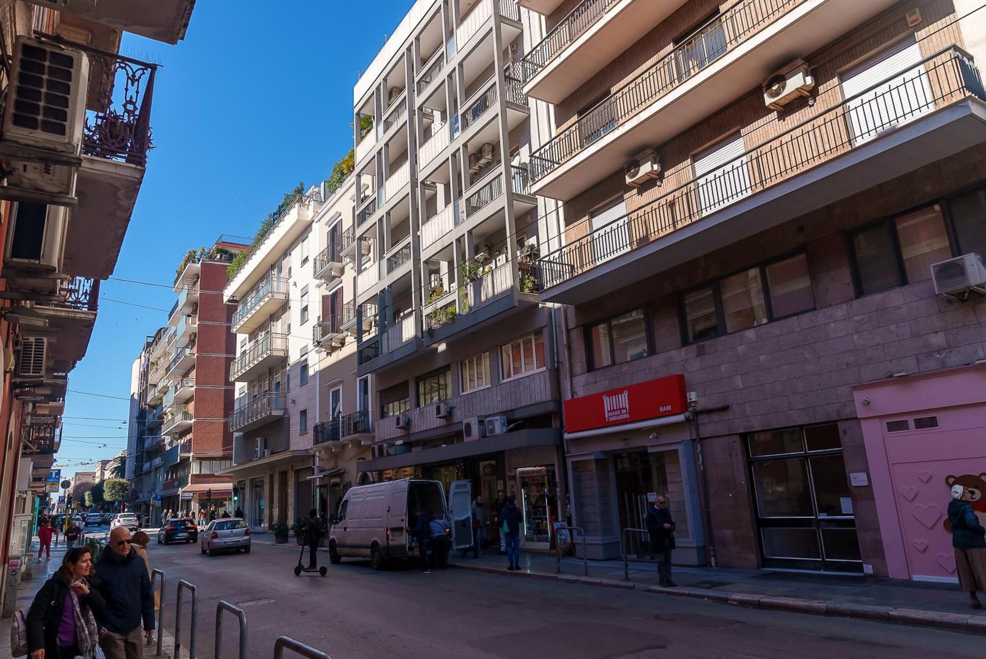 Hotel Via Prospero Petroni 9 - Bari Stazione - Exterior foto